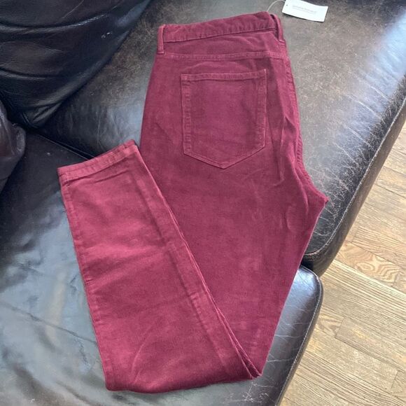 Banana Republic Skinny Fit Cords - Picture 6 of 6